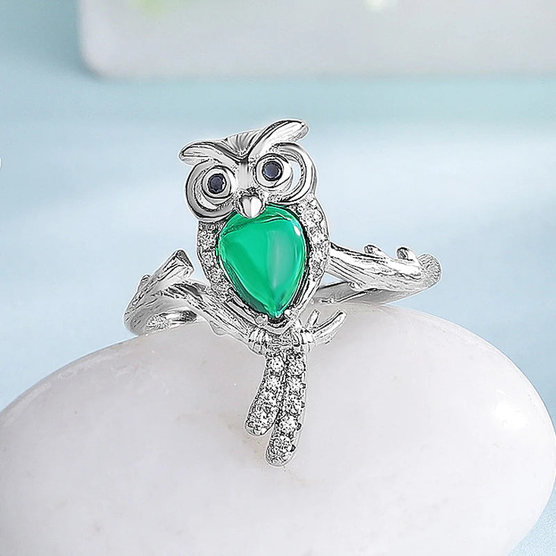 Emerald Wisdom Owl Ring